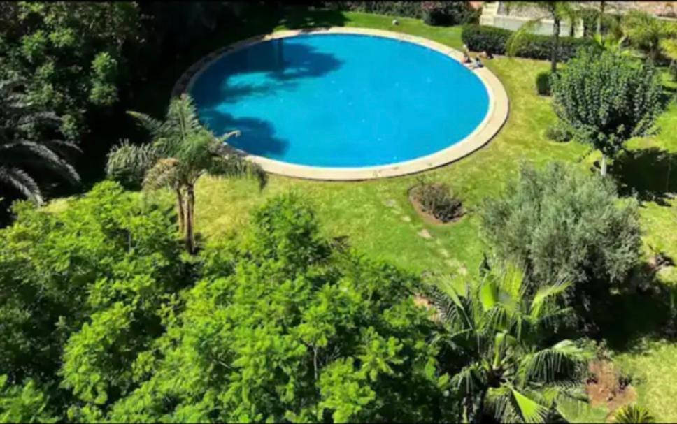 Logement De Luxe Avec Piscine, Hivernage マラケシュ エクステリア 写真
