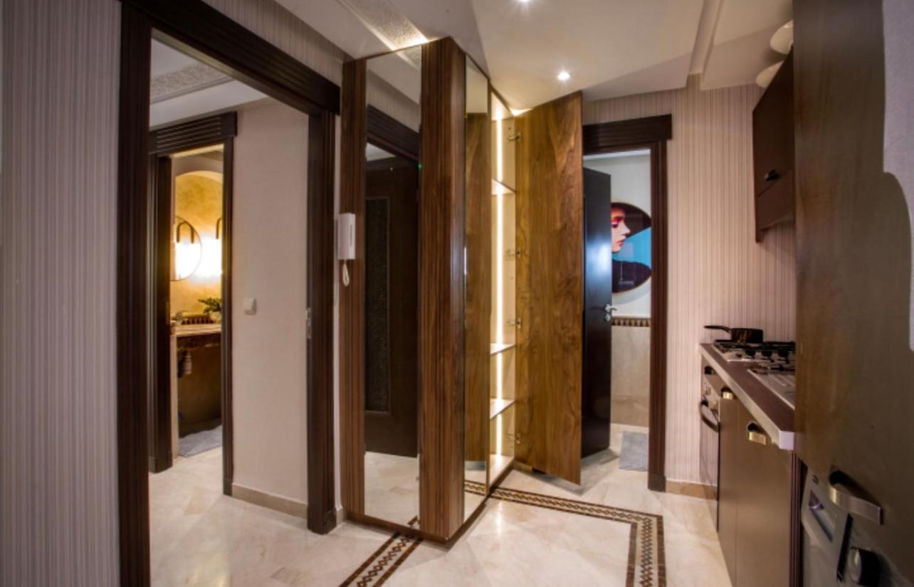 Logement De Luxe Avec Piscine, Hivernage マラケシュ エクステリア 写真