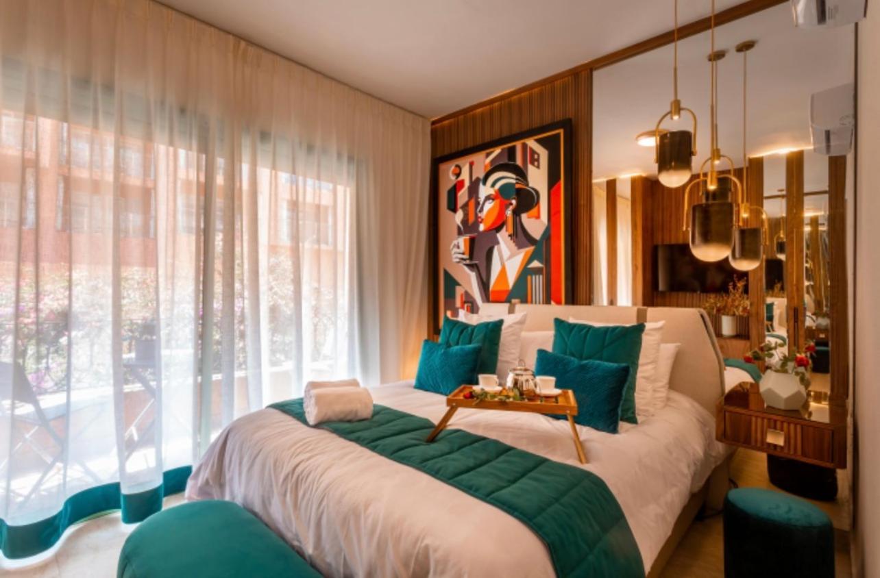 Logement De Luxe Avec Piscine, Hivernage マラケシュ エクステリア 写真