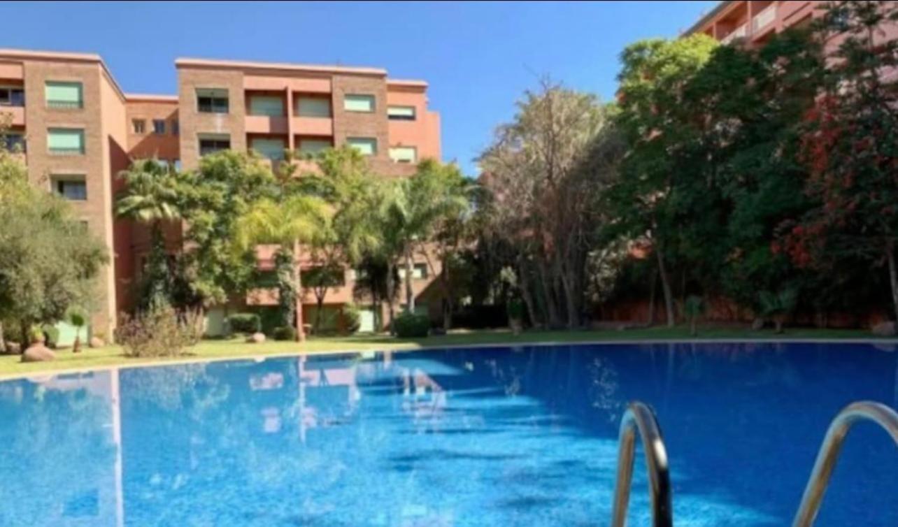 Logement De Luxe Avec Piscine, Hivernage マラケシュ エクステリア 写真
